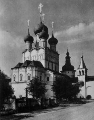 Ростов. Церковь Иоанна Богослова. 1683. Вид с северо-востока.