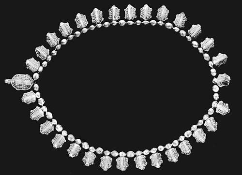 Золотые украшения из Вани (5 в. до н. э.). Ожерелье.
