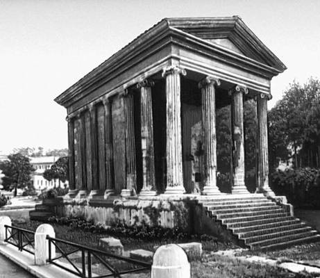 Псевдопериптер. Храм Фортуны Вирилис в Риме. Начало 1 в. до н. э.