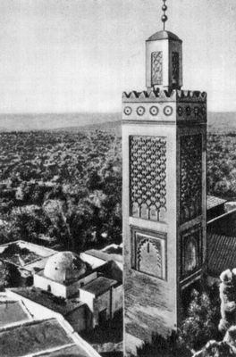 Минарет мечети в Сиди-Хальви близ г. Тлемсена. 1353.