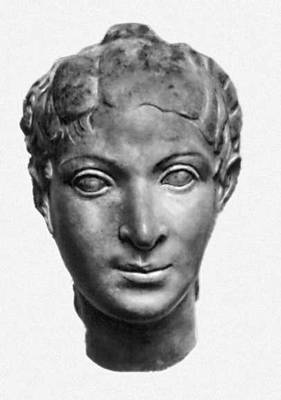 Клеопатра VII. Известняк. 1 в. н. э. Британский музей. Лондон.