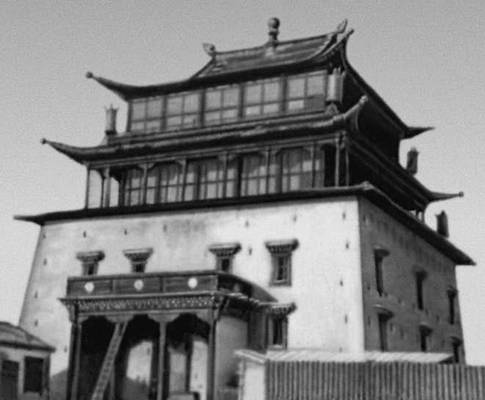 Храм Мэгджит-Джанрай-сэг в монастыре Гандан в Улан-Баторе. 1911—13.