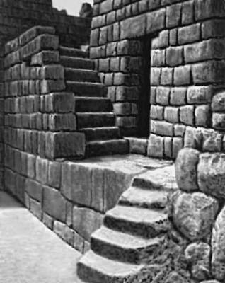 Перу. Древнее искусство 15—16 вв. Стены и лестницы Мачу-Пикчу.