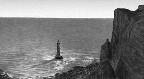 Энгельс Ф. Побережье у Истборна, близ которого урна с прахом Ф. Энгельса была опущена в море.