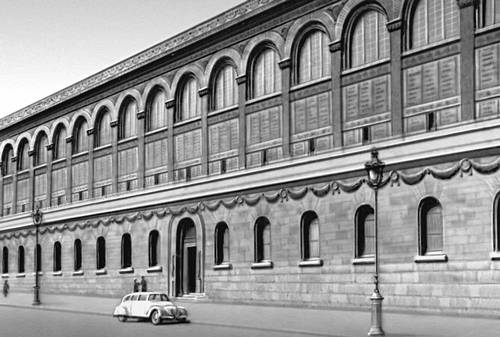 Франция. Архитектура 17—20 вв. А. Лабруст. Библиотека Сент-Женевьев. Париж. 1843—50.