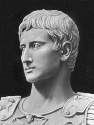 Император Август.