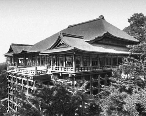 Япония. Архитектура 7—17 вв. Храм Сэйсидзи (Киомидзудера).