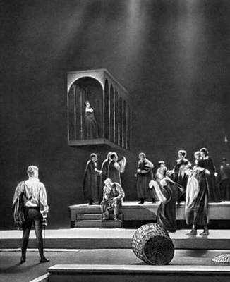 Чехословакия. Сцена из спектакля «Ромео и Джульетта» У. Шекспира. Национальный театр. Прага. 1964.