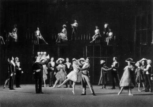 Румыния. Сцена из спектакля «Пламя» М. Кириака. Театр оперы и балета. Бухарест. 1973.