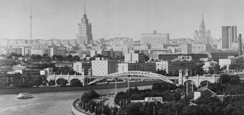 Вид на Москву с Ленинских гор.