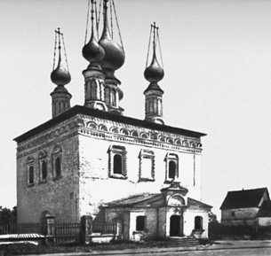 Суздаль. Смоленская церковь. 1696—1707.