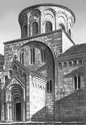 Сербия. Церковь Успения богородицы в монастыре Студеница. 1183—96.