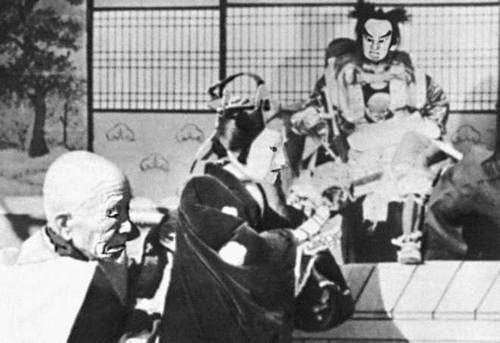 Япония. Представление театра кукол.