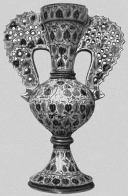 Испано-мавританская ваза из Валенсии с росписью люстром. 15 в. 
Музей Виктории и Альберта. Лондон.