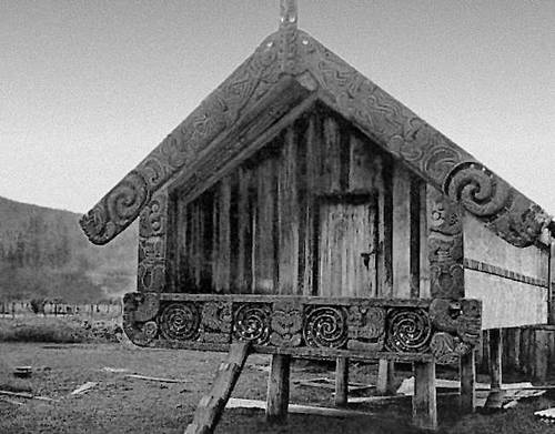 Деревянная архитектура. Амбар (патака) в Вайкотикоти. Новая Зеландия.