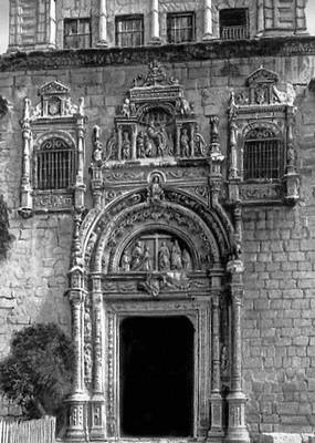 Э. де Эгас. Портал госпиталя Санта-Крус в Толедо. 1504—14.
