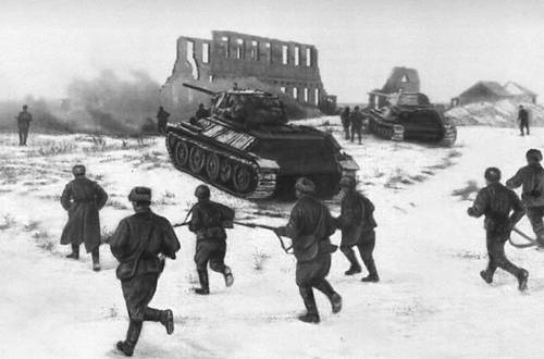 Танки наступают на город Калач. Ноябрь 1942.