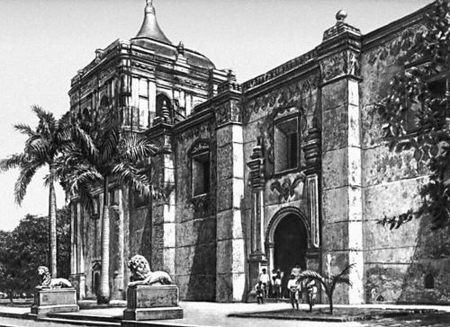 Д. де Поррес, П. де Авилла, Ф. Гутьеррес. Собор в Леоне. 1747—89, окончен в 1825.