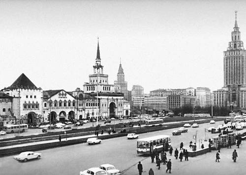 Комсомольская (бывшая Каланчёвская) площадь. Казанский вокзал. 1972.