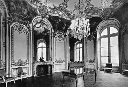 Г. Ж. Бофран. Овальный зал в отеле Субиз в Париже. 1735—40.