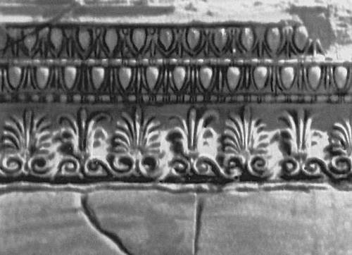 Эрехтейон в Афинах. 421—406 до н. э. Деталь фриза.