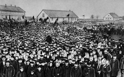 Массовый митинг в Дундаге. Март 1905.
