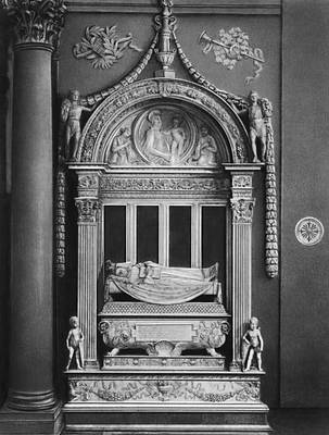 Гробница кардинала Марсуппини (мрамор; начата в 1453) в церкви Санта-Кроче во Флоренции. Скульптор Дезидерио да Сеттиньяно.