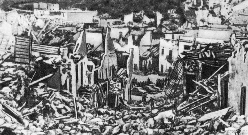  Рис. 2. Разрушения на острове Сицилия после землетрясения