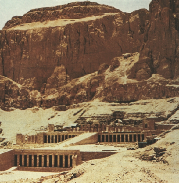 Заупокойный храм Хатшепсут в Дейр-эль Бахри. XVIII династия
