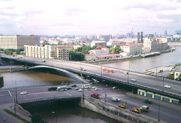 Большой и Малый Устьинские мосты.