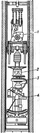 Измерительный узел инклинометра ИК-2: 1 - переключающий механизм; 2 - рамка; 3 - буссоль; 4 - отвес