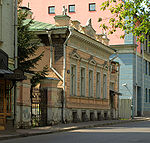 Moscow, Gagarinsky 11.jpg