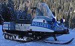Snowmobil polizei.jpg
