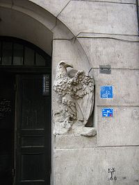 A corner of Kuibisheva Street & Chapaeva Street (St.-Petersburg) eagle2.jpg