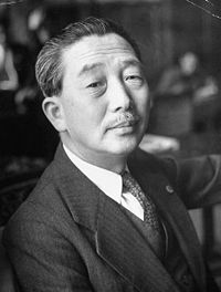 Сандзо Носака в 1949 году