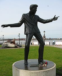 Billy Fury statue Albert Dock Liverpool.jpg