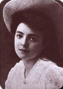 Nelly Sachs 1910.jpg