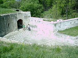 Castle ruins Silistra.jpg