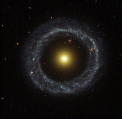 Снимок объекта Хога, сделанный телескопом Хаббл[1]. Предоставлен NASA/ESA.