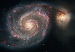 Спиральная галактика Водоворот и её компаньон NGC 5195.