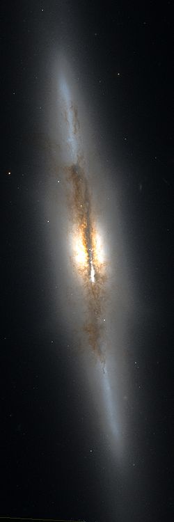 NGC 4710 Hubble.jpg