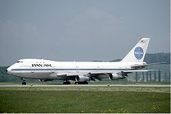 Pan Am Boeing 747 at Zurich Airport in May 1985.jpg