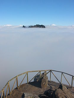 View from Pico Do Areiro to Pico Ruivo, Madeira.JPG