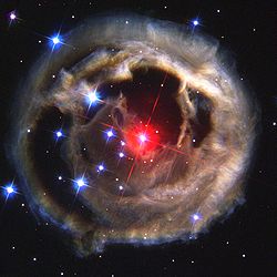 V838 Единорога и световое эхо, снимок телескопа Хаббла 17 декабря 2002 г.
