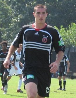 Род Дьяченко играет за резервную команду «ДиСи Юнайтед» (20 августа 2006)