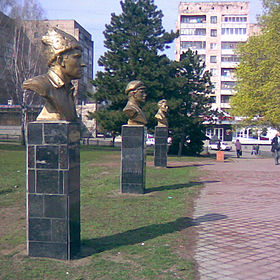 Lugansk Memorial WWI. 1. left.jpg