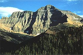 Гора Кливленд, высочайшая вершина хребта Льюис.