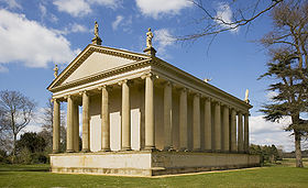 The Temple of Concord and Victory, Stowe Landscape Gardens.JPG