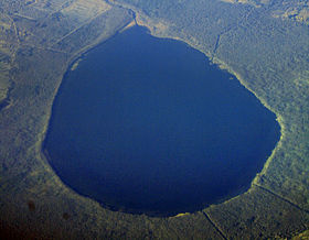 Trostenskoe lake.jpg