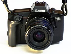 Canon EOS 650.jpg